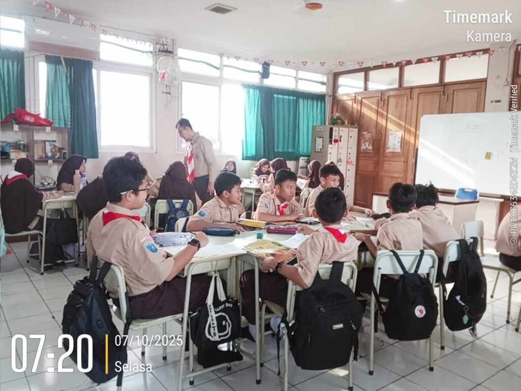 LIVOS Talk: Kegiatan Jurnal Literasi di SMPIT Tunas Harapan Ilahi